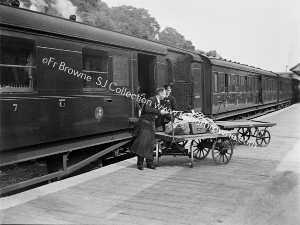 PLATFORM SCENE POST GOING ABOARD